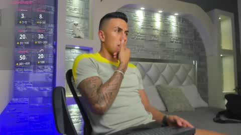 ARON BOLT online show from January 20, 4:34 pm