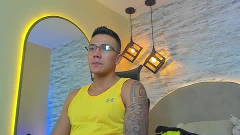 ARON BOLT online show from February 5, 11:59 am