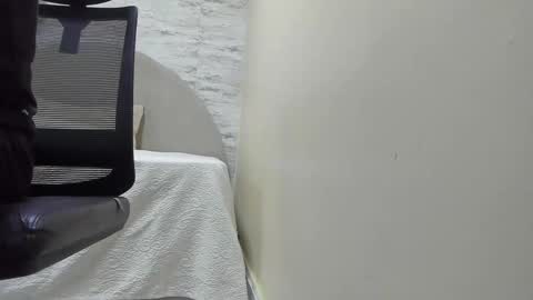 ARON BOLT online show from February 11, 10:42 am