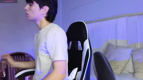 Aron online show from January 7, 2:25 am