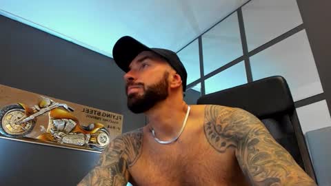 AronGrant online show from November 29, 10:18 am