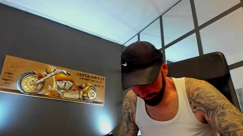 AronGrant online show from April 8, 10:04 am