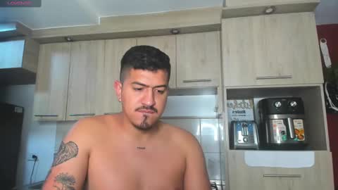 Snapshot of aronwilliams69 chatting on February 19, 8:55 am ARON  Independent model  online show from February 19, 8:55 am