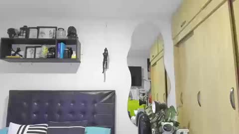 Snapshot of aronwilliams69 chatting on September 17, 1:29 am ARON  Independent model  online show from September 17, 1:29 am