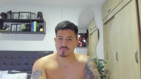 ARON  Independent model  online show from March 5, 1:56 am