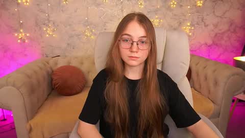 arrinawair online show from February 10, 9:13 am