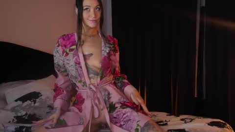 Maya online show from February 23, 6:16 pm