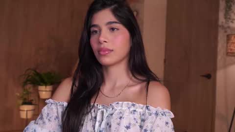 Snapshot of artemia_ chatting on September 16, 2:56 am Amanda online show from September 16, 2:56 am