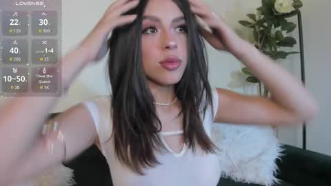 Snapshot of artemis_nyx chatting on February 24, 8:51 pm artemis_nyx online show from February 24, 8:51 pm