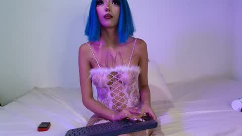 Snapshot of artemisa__darks chatting on May 15, 11:39 am artemisa__darks online show from May 15, 11:39 am