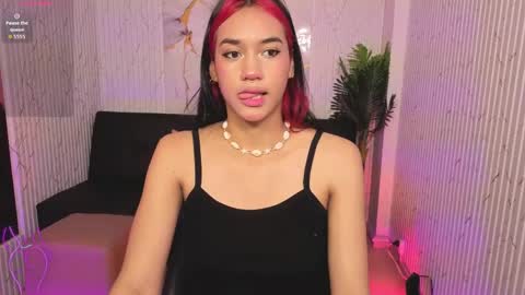 artemiss_tay online show from May 25, 7:09 pm