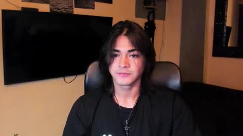 Snapshot of arthur_hunter chatting on January 12, 3:23 am I AM HERE online show from January 12, 3:23 am