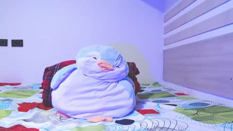 Snapshot of arthur_jamess chatting on December 11, 10:49 pm arthur_jamess online show from December 11, 10:49 pm