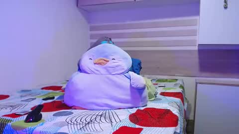 Snapshot of arthur_jamess chatting on September 12, 10:32 pm arthur_jamess online show from September 12, 10:32 pm