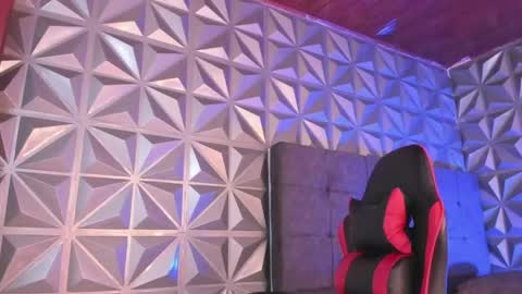 Arthur online show from April 12, 8:47 pm