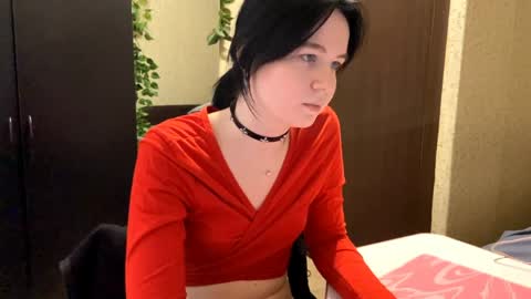 Mary online show from May 26, 6:37 pm