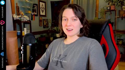 Artie Paints online show from December 4, 4:21 am