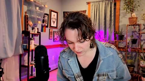 Artie Paints online show from December 29, 1:24 am