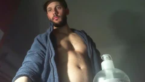 Snapshot of artur833 chatting on January 17, 10:57 pm artur833 online show from January 17, 10:57 pm