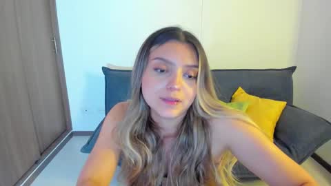 Zahaara online show from March 9, 10:47 pm