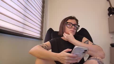 Ary 3 online show from January 6, 1:15 pm