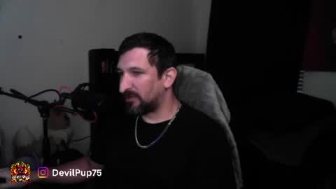 Snapshot of asanator101 chatting on July 10, 12:37 am devilPup75 online show from July 10, 12:37 am