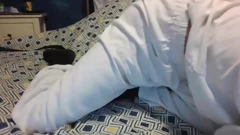 Snooperas online show from September 16, 2:56 am