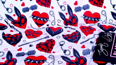 Ash online show from February 15, 6:33 pm