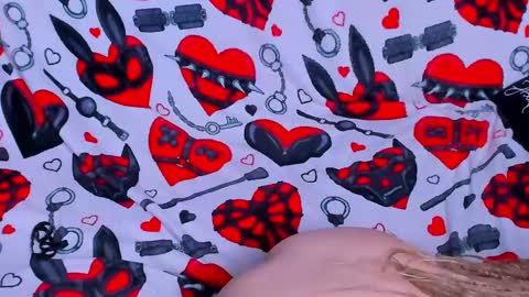 Ash online show from February 22, 11:35 pm