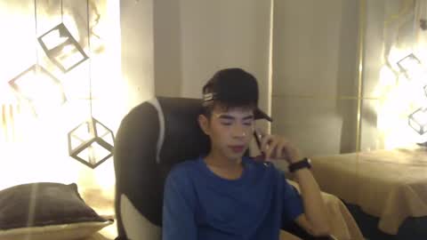 Snapshot of ash_kai chatting on July 2, 8:04 pm ash_kai online show from July 2, 8:04 pm
