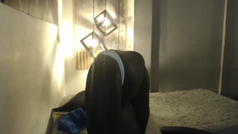 Snapshot of ash_kai chatting on July 17, 8:24 pm ash_kai online show from July 17, 8:24 pm