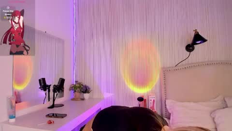 Ashley online show from May 12, 1:08 pm