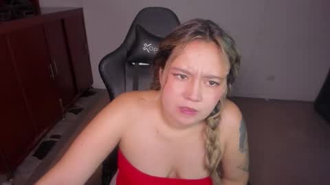 Snapshot of ash_smith1 chatting on September 26, 11:20 pm ash_smith1 online show from September 26, 11:20 pm