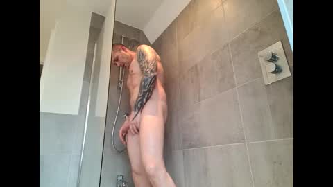 Ash online show from February 4, 11:16 am