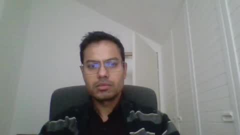 asharma1984xyz online show from April 14, 3:18 pm