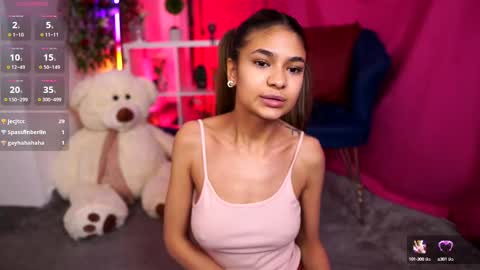 Asha online show from February 12, 8:29 pm