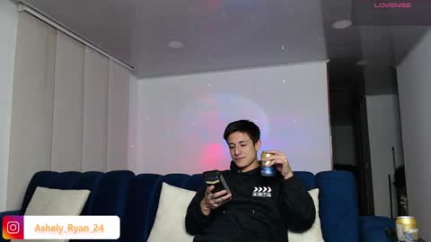Snapshot of ashely_ryan24 chatting on January 27, 2:10 am Ashley And Ryan online show from January 27, 2:10 am