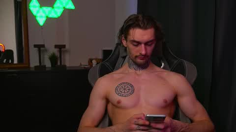 Jerk Machine online show from October 19, 1:45 pm