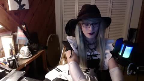 Ashley Scarlett online show from April 3, 1:14 am