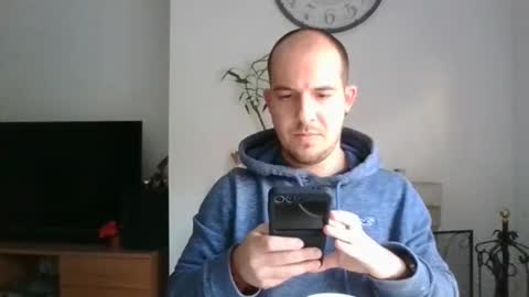 ashiat online show from December 10, 3:22 pm