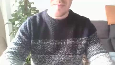 ashiat online show from March 31, 8:37 am