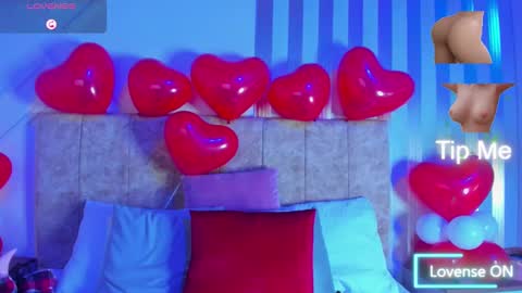 ashley online show from February 14, 6:40 pm