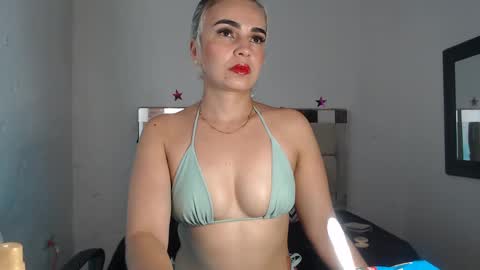 ashley__tylor online show from January 13, 3:56 am
