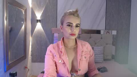 ashley__tylor online show from February 7, 2:15 am