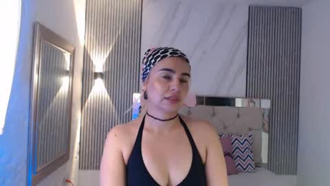 Snapshot of ashley__tylor chatting on June 19, 5:06 pm ashley__tylor online show from June 19, 5:06 pm