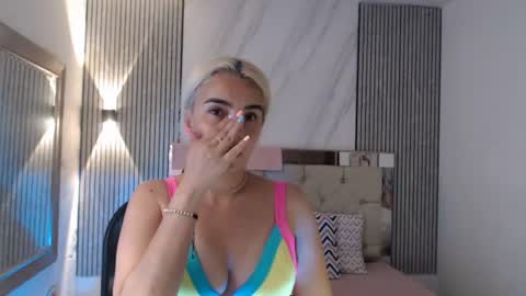 Snapshot of ashley__tylor chatting on July 22, 7:38 pm ashley__tylor online show from July 22, 7:38 pm