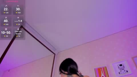 ashley_blum_ online show from April 14, 12:11 pm