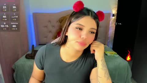 Ashley online show from February 9, 9:30 pm