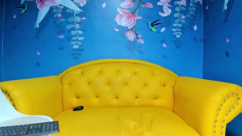 Snapshot of ashley_fresita chatting on December 15, 2:30 am ASHLEY online show from December 15, 2:30 am