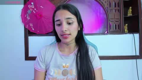 Snapshot of ashley_fresita chatting on March 4, 2:06 am ASHLEY online show from March 4, 2:06 am